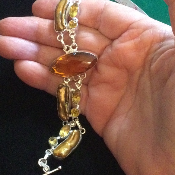 Unusual Citrine & Golden Pearl Bracelet - Picture 12 of 14